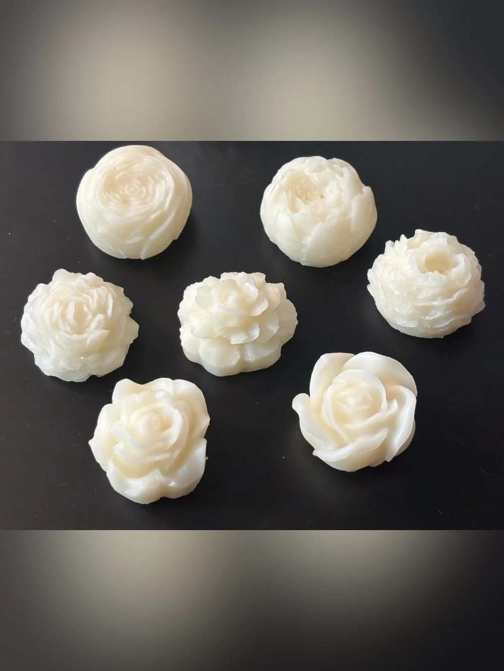 7 Handmade White Flower Waxmelts in Pina Colada Scent